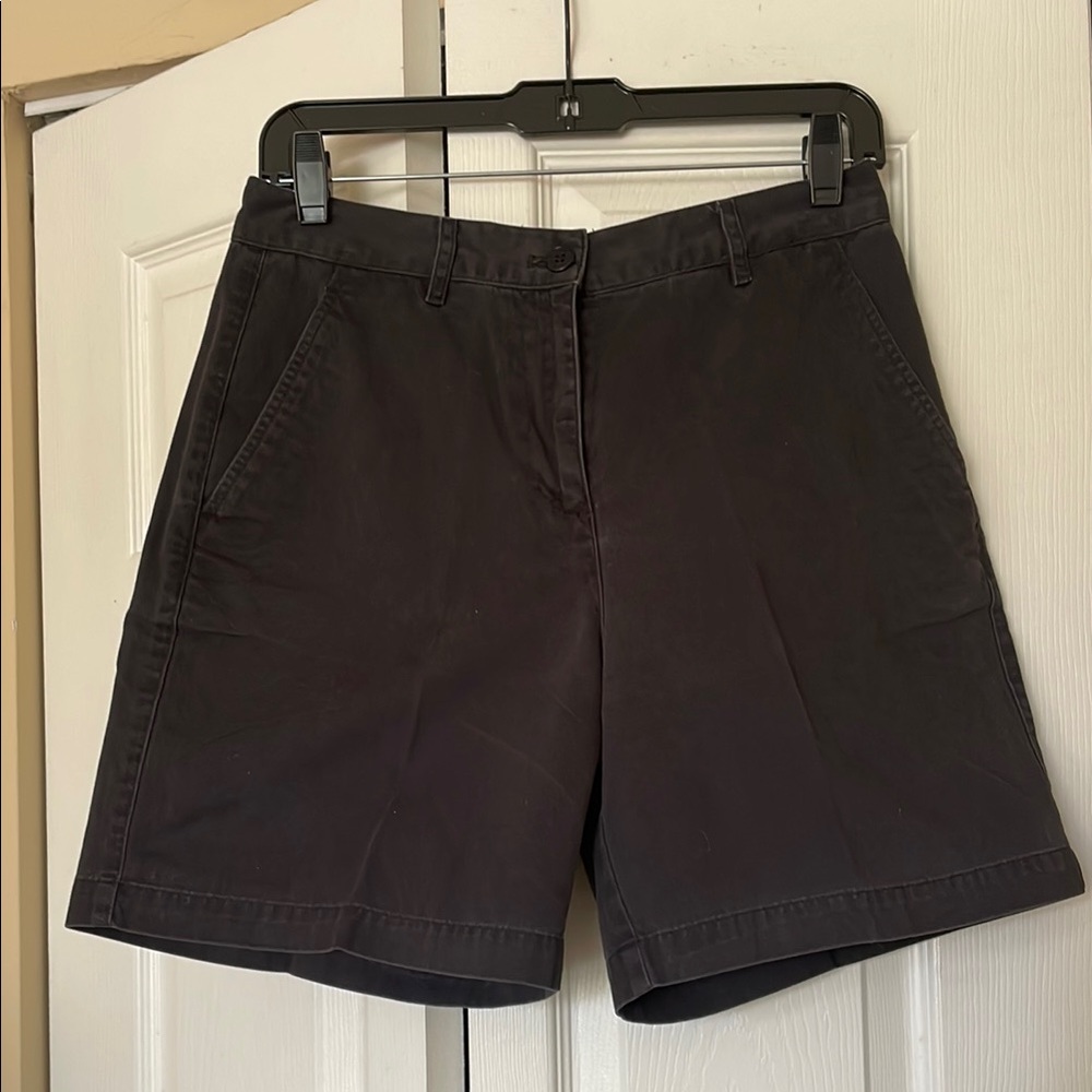 Classic Black Women's Shorts. Size 4. Zip up and four pocket.